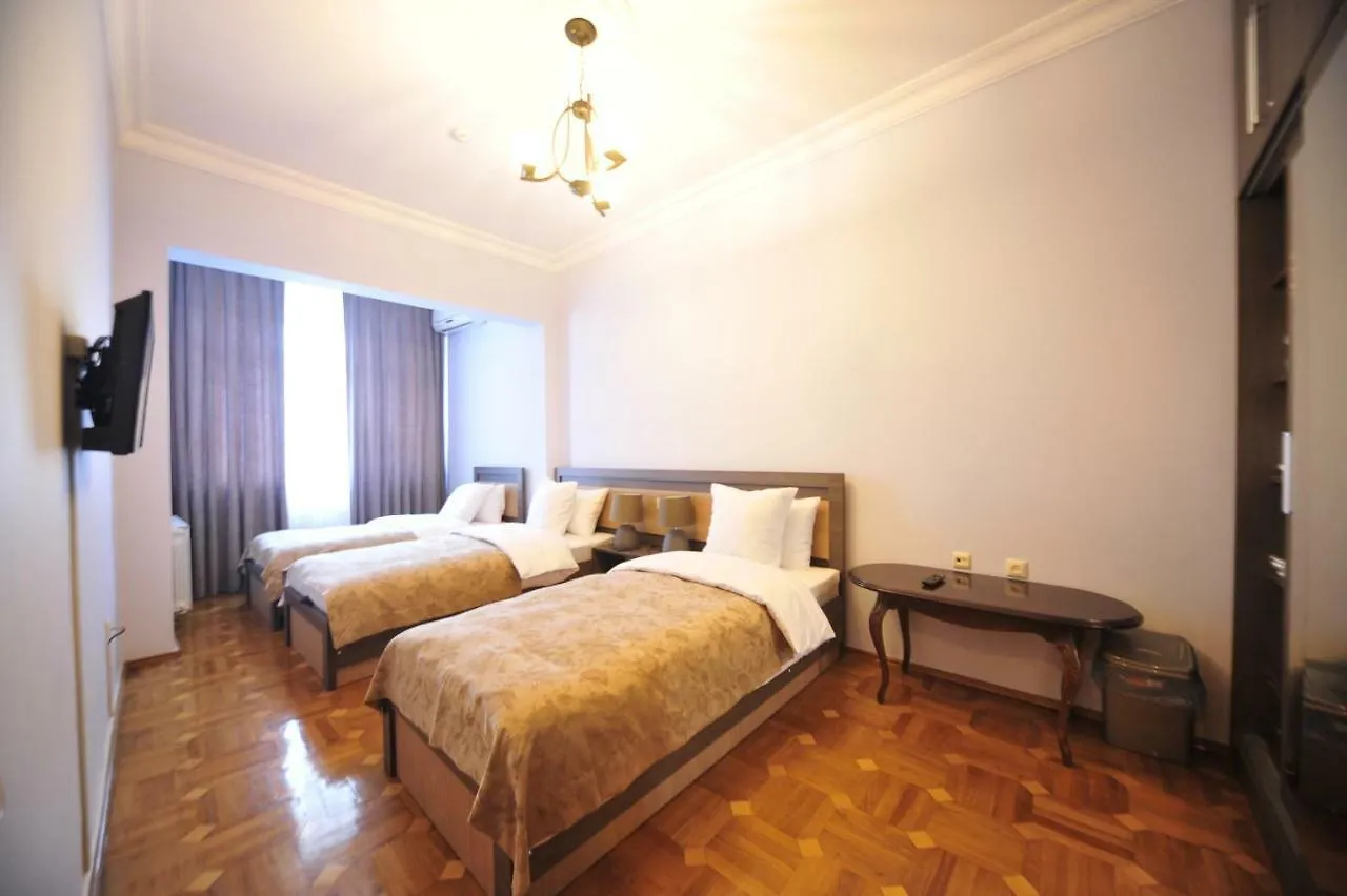 Guest House Batumi Globus